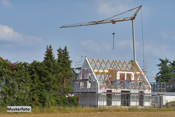 Wohnhaus mit Garage ++ ohne Provision!