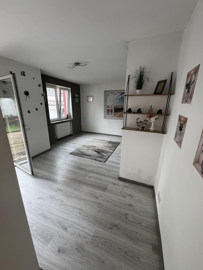 Provisionsfreies 2-Familienhaus mit Terrasse & Garten in Mundenheim – Ludwigshafen – Vorschaubild 5
