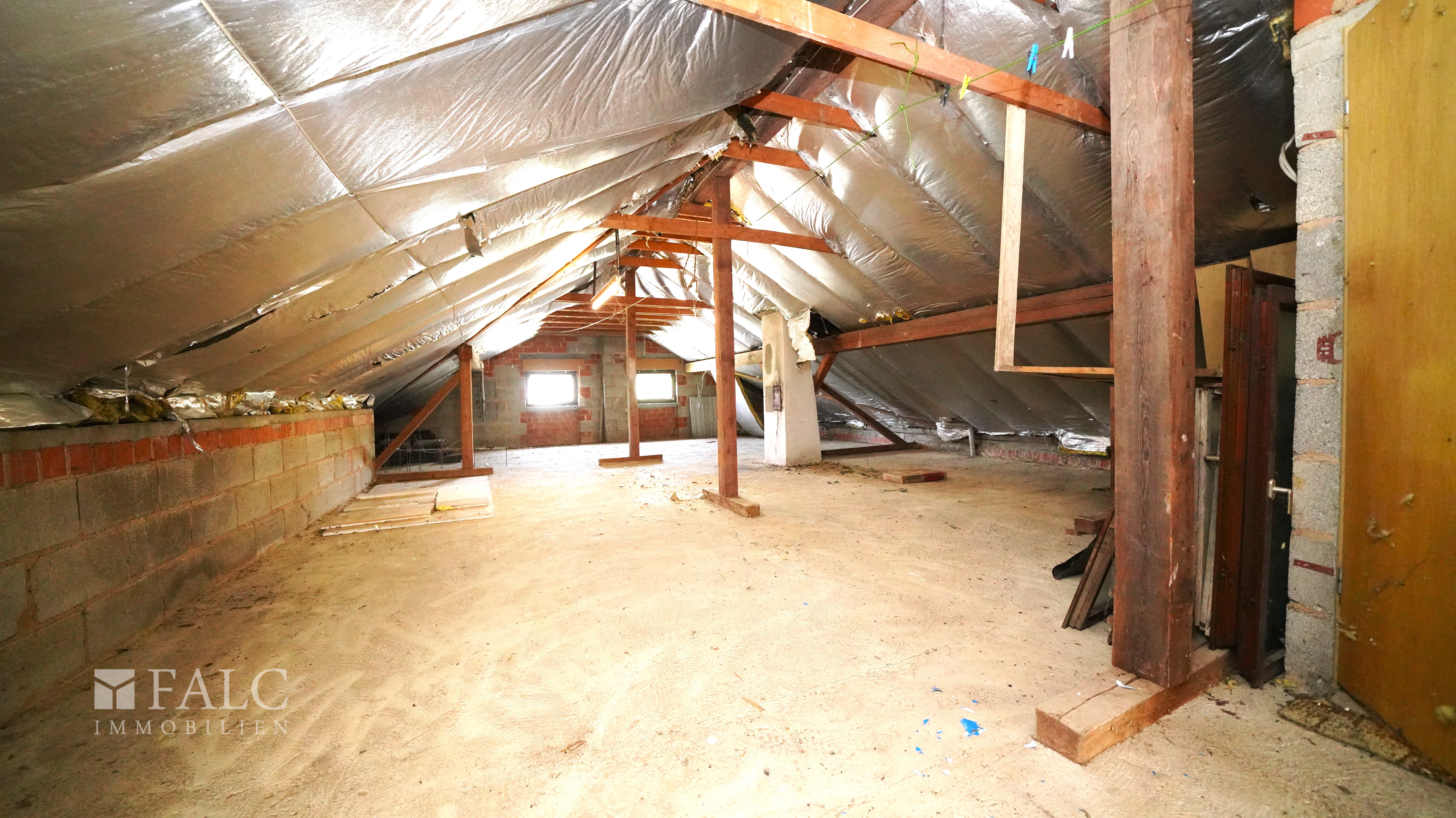 Naturparadies mit Weitblick auf die Stadt! Doppelhaus mit über 4.200 m² Grundstück - FALC Immobilien – Jagsthausen – Vorschaubild 26