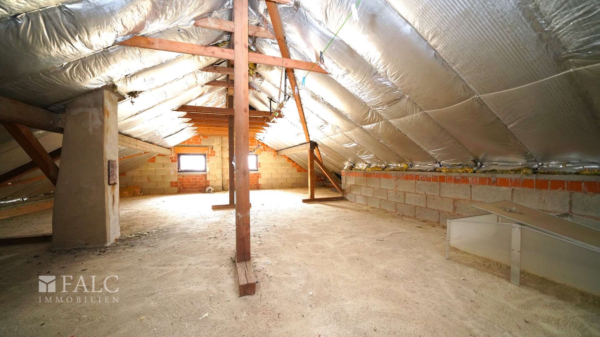 Naturparadies mit Weitblick auf die Stadt! Doppelhaus mit über 4.200 m² Grundstück - FALC Immobilien – Jagsthausen – Vorschaubild 28