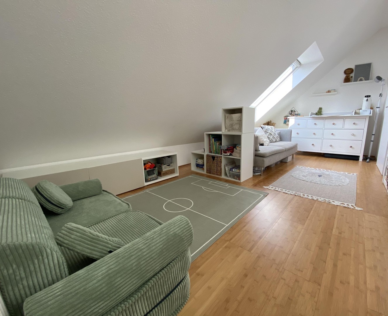 Gepflegtes Reihenendhaus mit Carport, Garage und traumhafter Terrasse in Baden-Oos – Baden-Baden – Vorschaubild 7