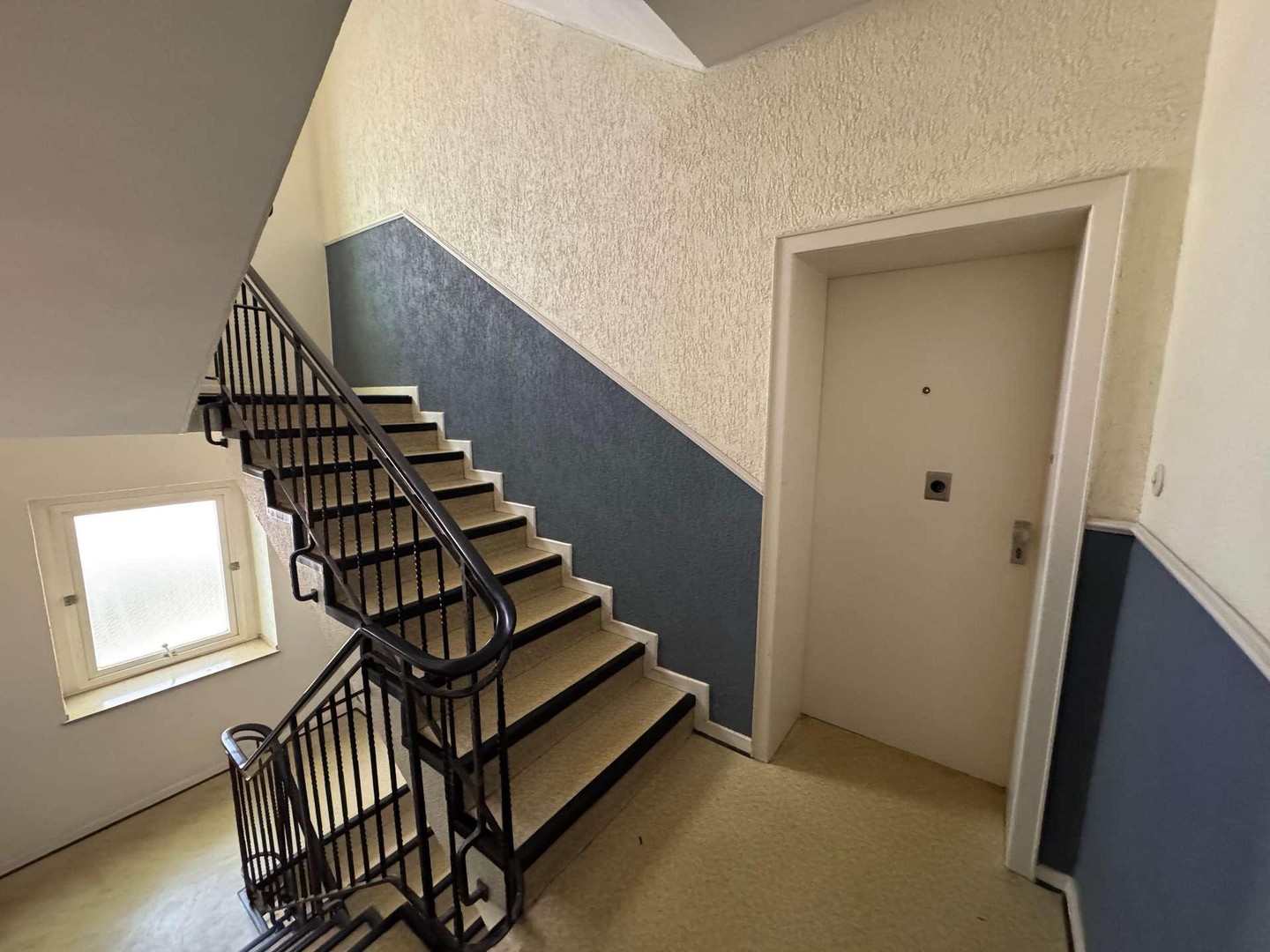 Zwei Zimmer Eigentumswohnung, ca. 67 m2, im Zentrum von Düsseldorf – Düsseldorf – Vorschaubild 6