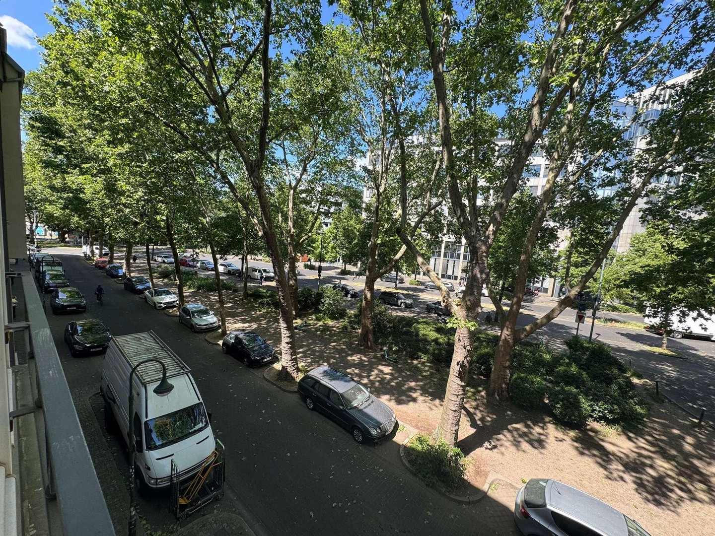 Zwei Zimmer Eigentumswohnung, ca. 67 m2, im Zentrum von Düsseldorf – Düsseldorf – Vorschaubild 11