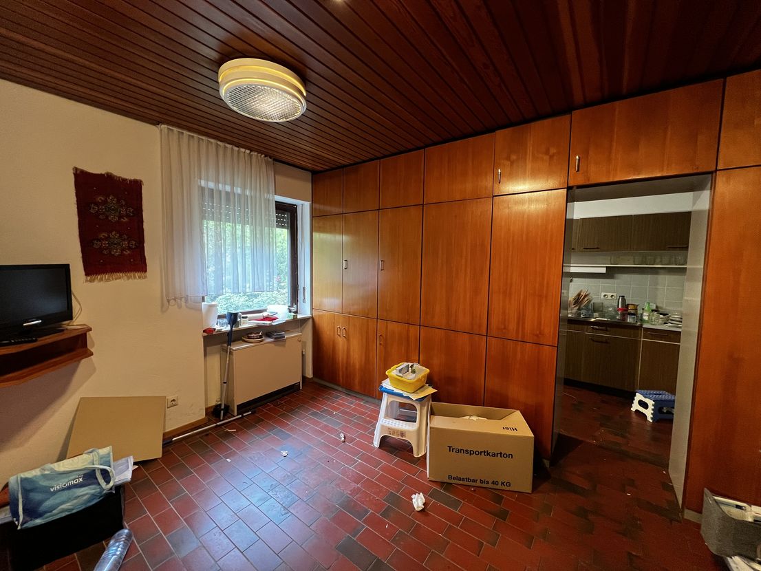 Freistehendes EFH mit Garage u. Carport in Halbhöhenlage mit Blick auf die Rheinebene – Weingarten (Baden) – Vorschaubild 56