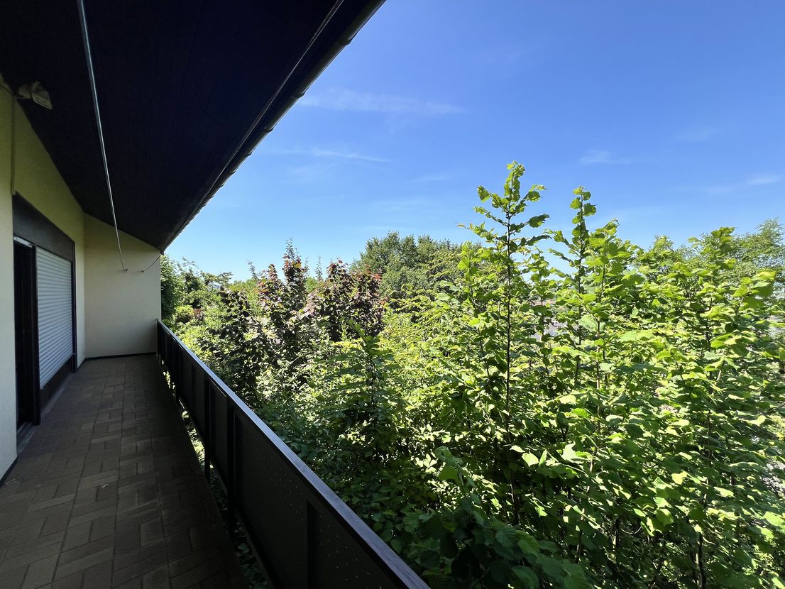 Freistehendes EFH mit Garage u. Carport in Halbhöhenlage mit Blick auf die Rheinebene – Weingarten (Baden) – Vorschaubild 68