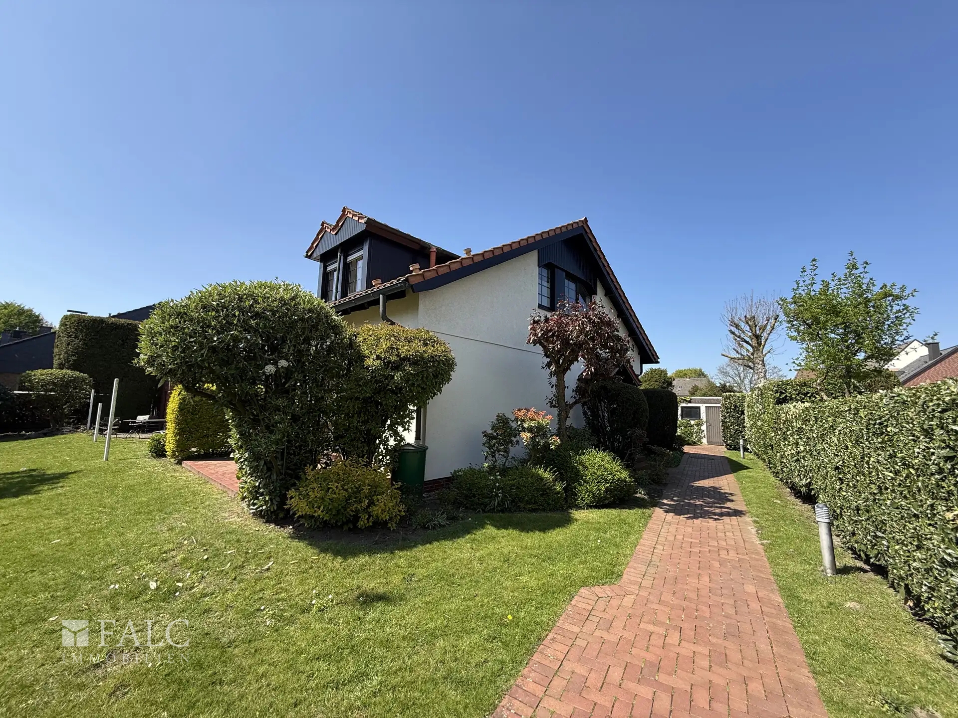 Großzügiges Zweifamilienhaus mit Einliegerhaus, 1.571 m² Grundstück – Marl – Vorschaubild 32