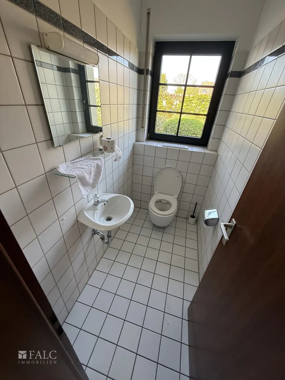 Großzügiges Zweifamilienhaus mit Einliegerhaus, 1.571 m² Grundstück – Marl – Vorschaubild 37