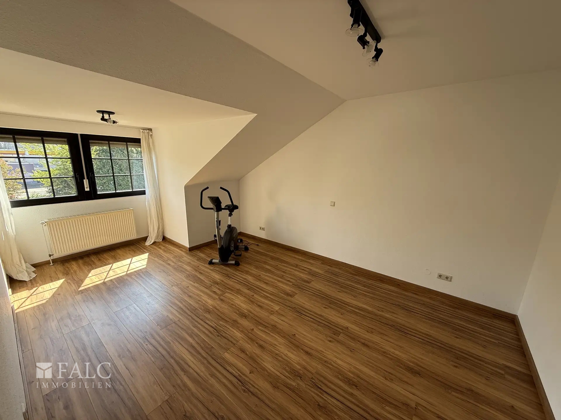 Großzügiges Zweifamilienhaus mit Einliegerhaus, 1.571 m² Grundstück – Marl – Vorschaubild 42