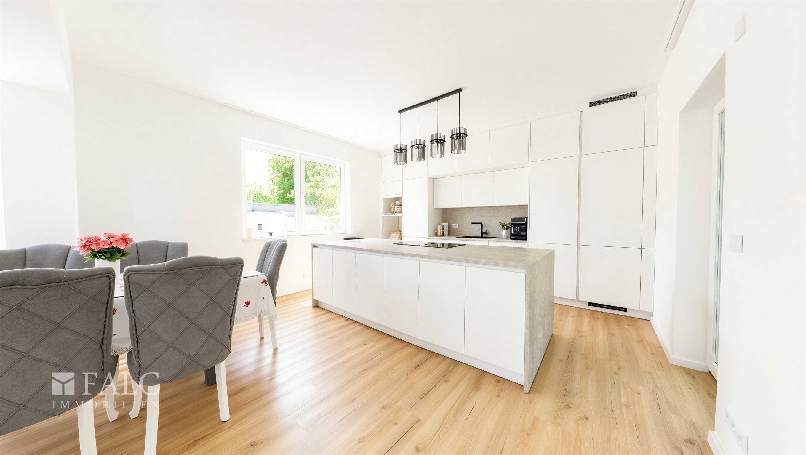 Ebenerdig, modern, selten: Barrierefreies Wohnen mit Garten in Remscheid-Vieringhausen – Remscheid – Vorschaubild 3