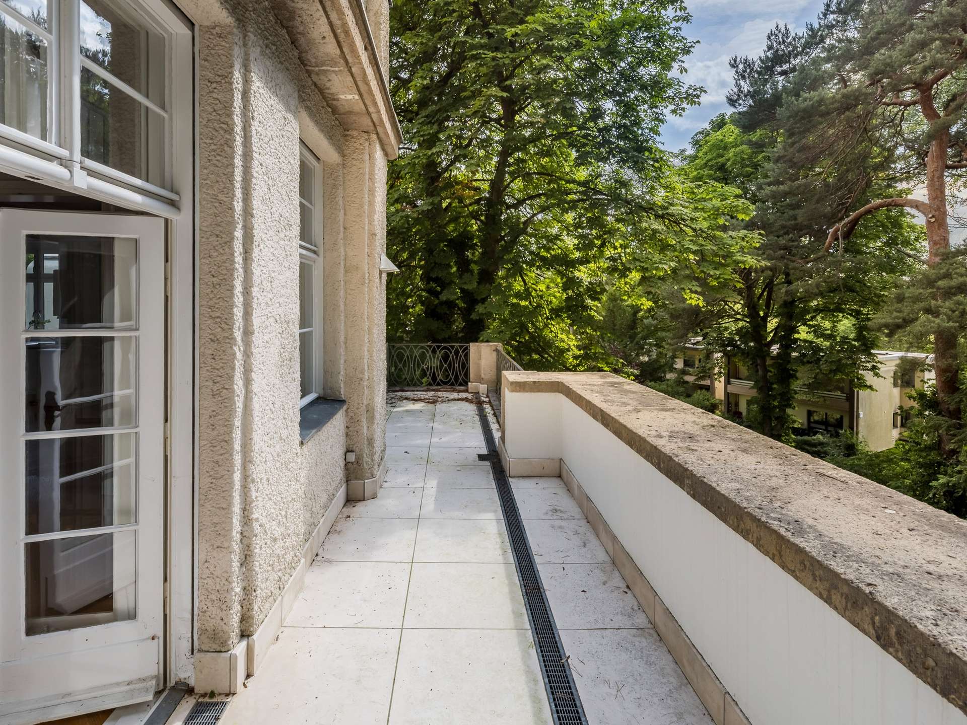 Repräsentative Altbauwohnung mit Kamin, großer Terrasse und Balkon in Berlin-Grunewald – Berlin – Vorschaubild 7