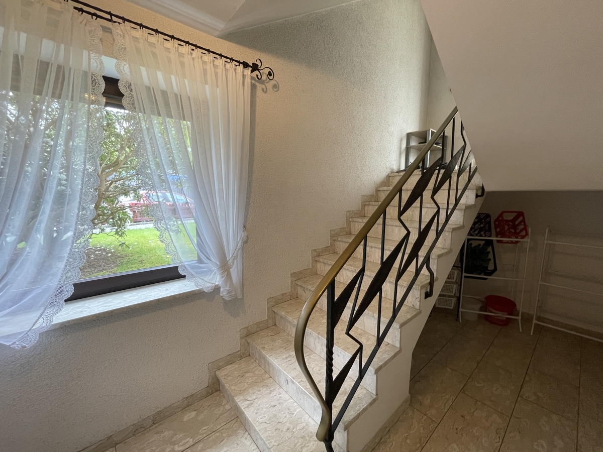 Einfamilienhaus in ruhiger Lage mit Terrasse und Balkon! – Pleystein – Vorschaubild 16
