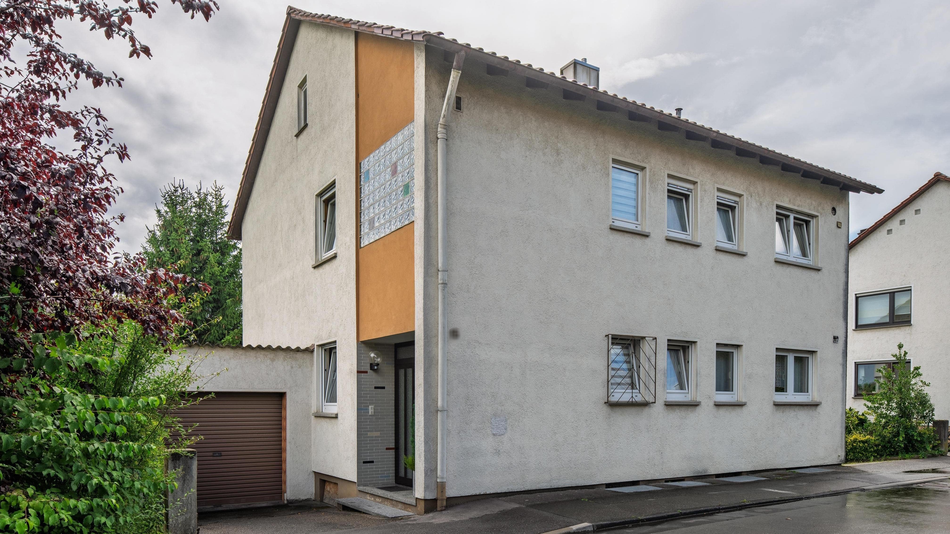 Familienfreundliches Zweifamilienhaus mit viel Platz und Potenzial – Heilbronn – Vorschaubild 4