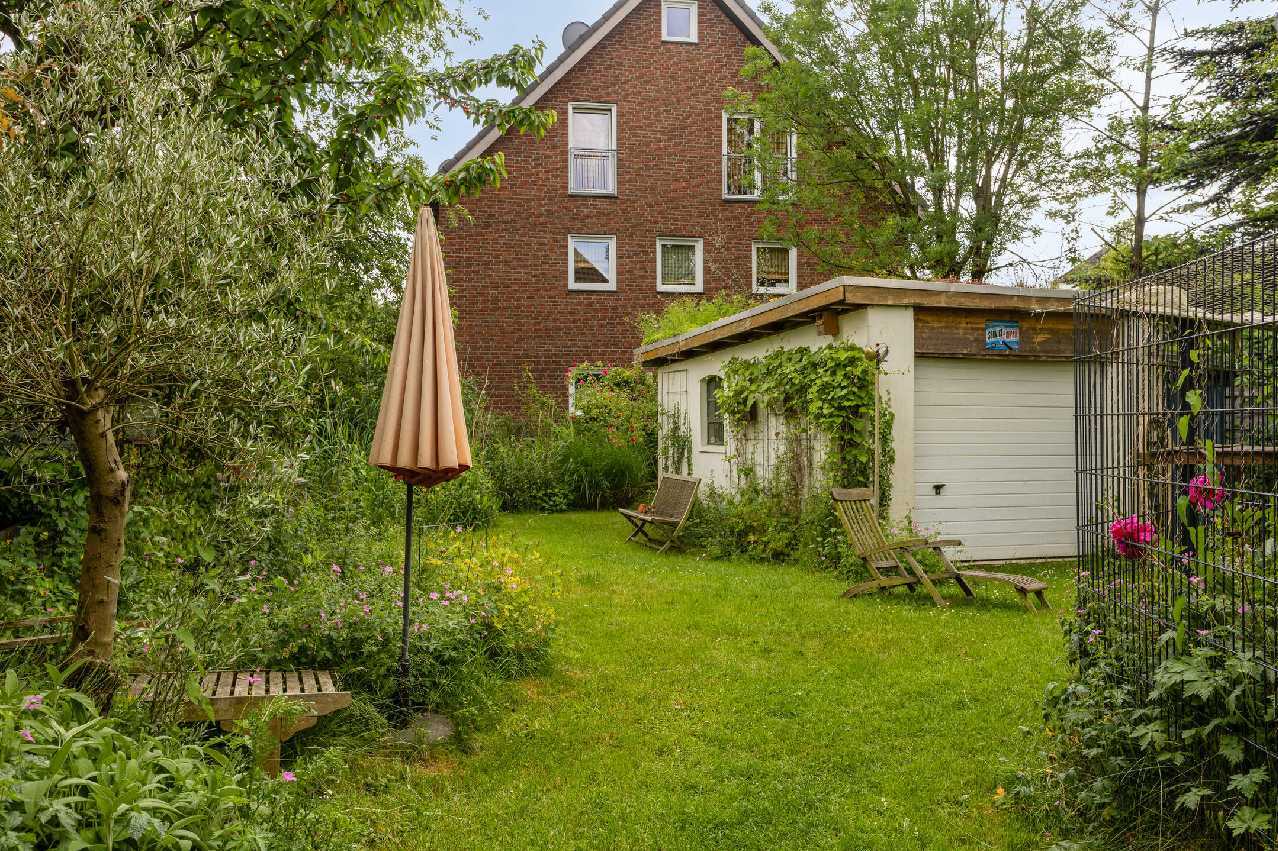 Zwei-/Dreifamilienhaus mit idyllischem Garten in Ratingen-Ost – Ratingen – Vorschaubild 17