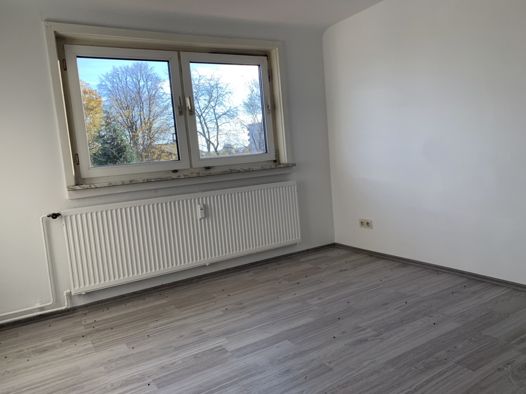 Charmante Wohnung im Dachgeschoss – ideal für Paare – Salzgitter – Vorschaubild 4