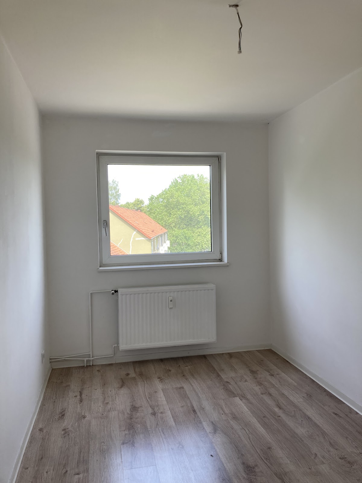 Wohlfühlwohnung mit Badewanne und viel Tageslicht – Salzgitter – Vorschaubild 3