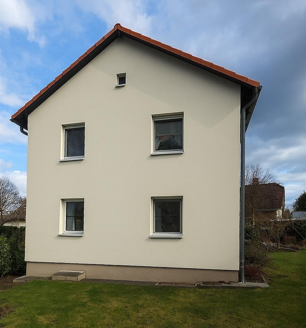 Freistehendes modernisiertes Zweifamilienhaus in Rumpenheim 7,5 Zimmer, 3 Bäder, gr. Garten, Garage – Offenbach Rumpenheim – Vorschaubild 3
