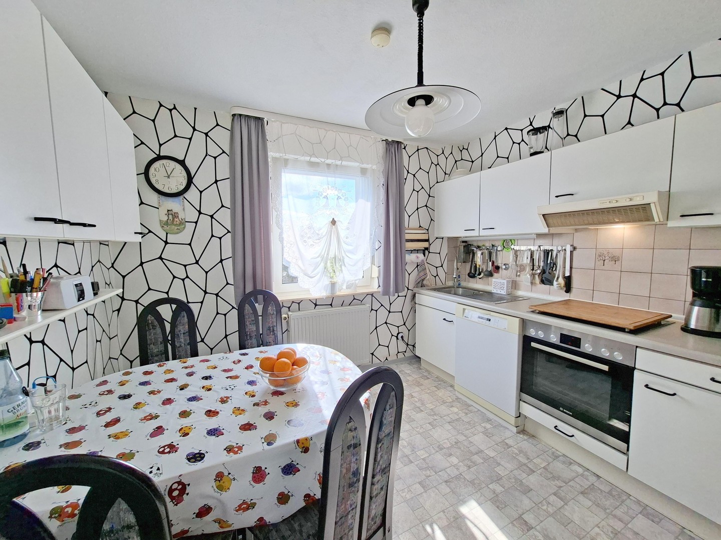 Freistehendes modernisiertes Zweifamilienhaus in Rumpenheim 7,5 Zimmer, 3 Bäder, gr. Garten, Garage – Offenbach Rumpenheim – Vorschaubild 16