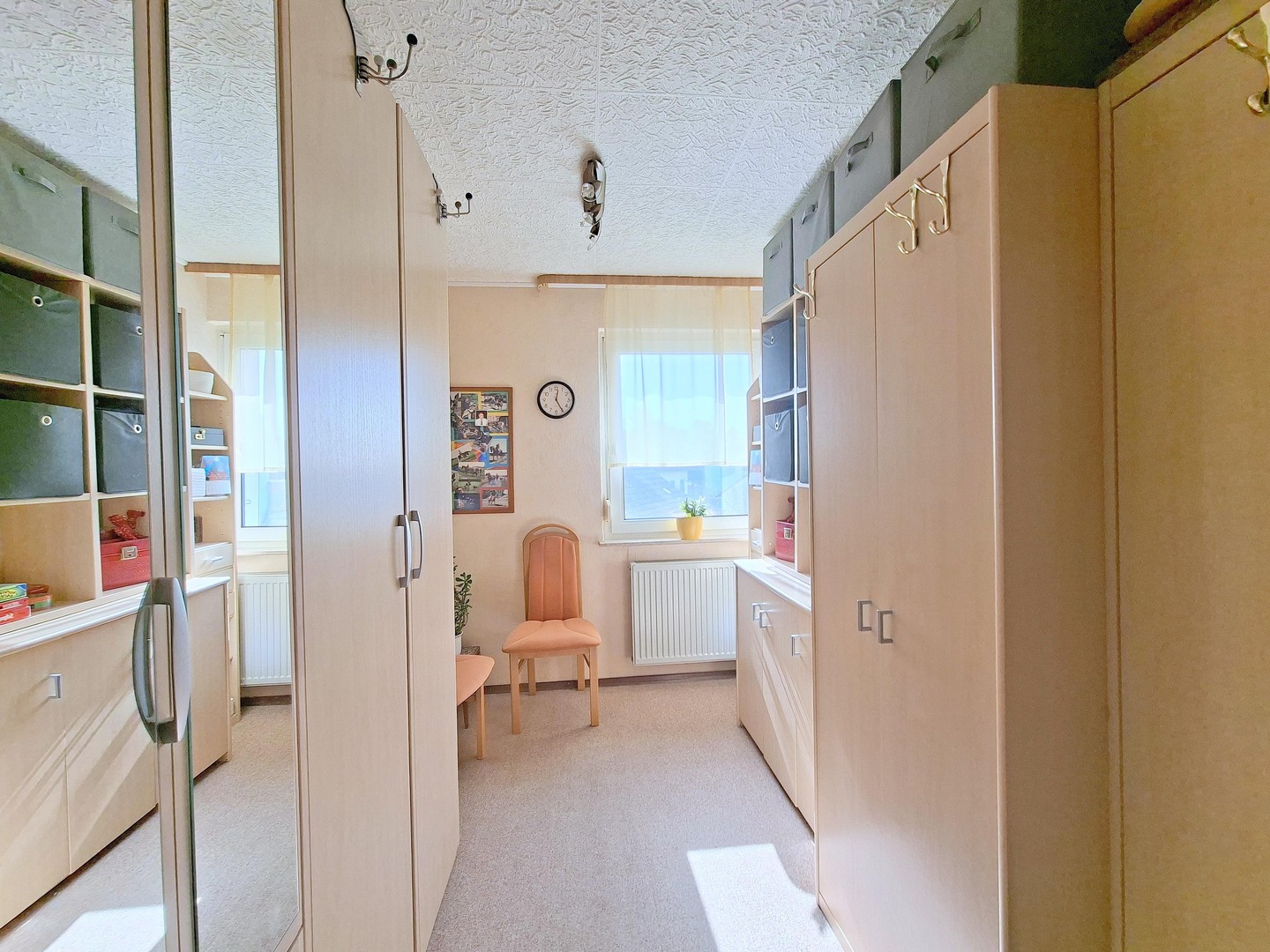 Freistehendes modernisiertes Zweifamilienhaus in Rumpenheim 7,5 Zimmer, 3 Bäder, gr. Garten, Garage – Offenbach Rumpenheim – Vorschaubild 18