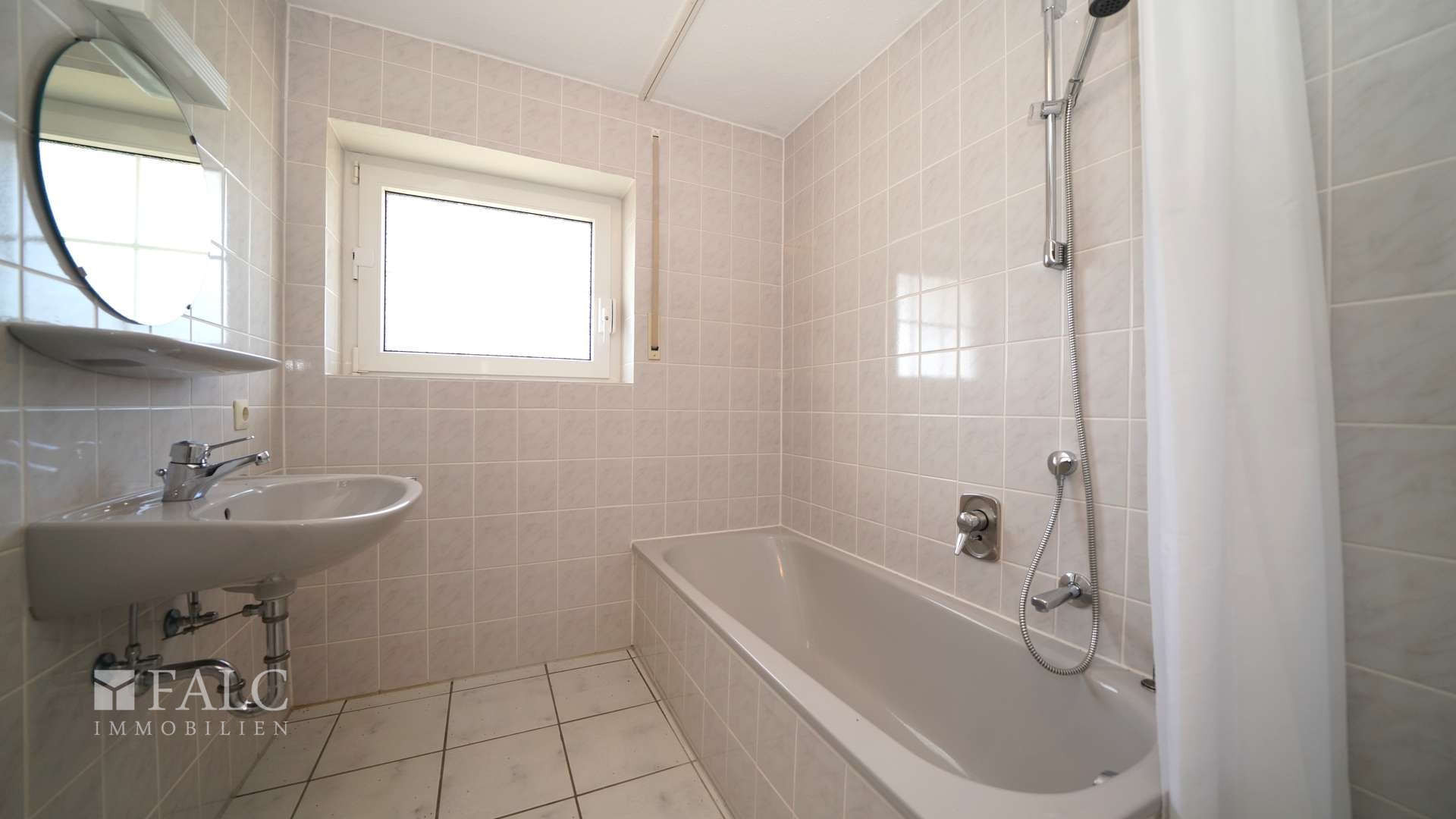 Repräsentatives Anwesen mit Wellnessbereich und eigenem Waldbestand - FALC Immobilien – Jagsthausen – Vorschaubild 29