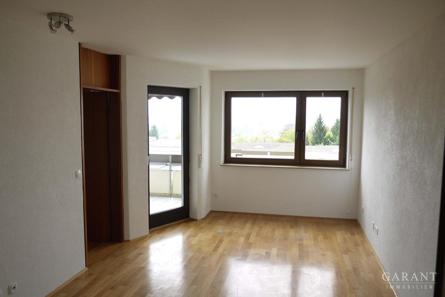 Traumblick auf das Ulmer Münster - Attraktive 1,5 Zimmer-Wohnung am Safranberg – Ulm – Vorschaubild 3