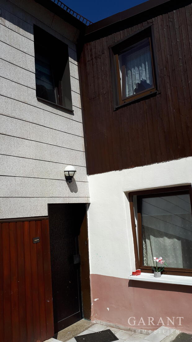 Zweifamilienhaus mit Cafe-/Gewerbe im Erdgeschoss- zentrale Lage in REHAU! – Rehau – Vorschaubild 4