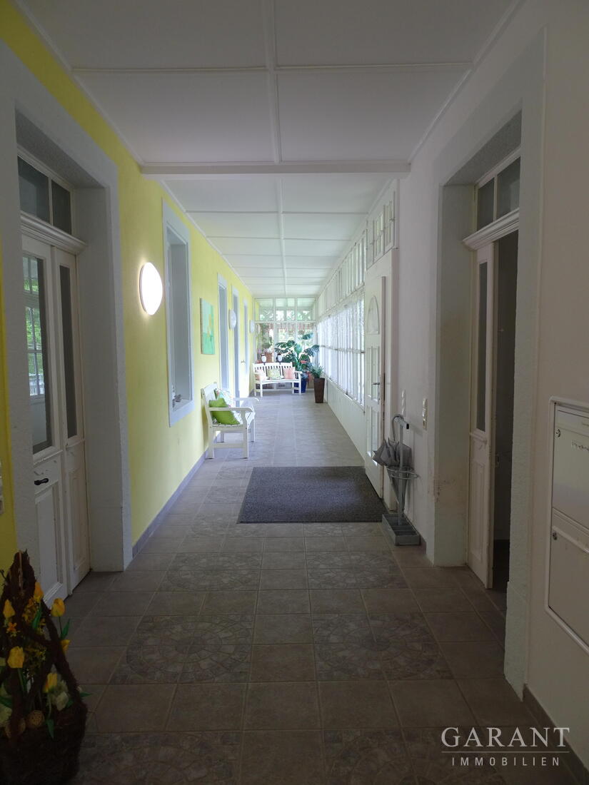 Charaktervolles Mehrfamilienhaus, eingebettet in einen großzügigen Park - geniale Kapitalanlage! – Zell im Wiesental – Vorschaubild 6