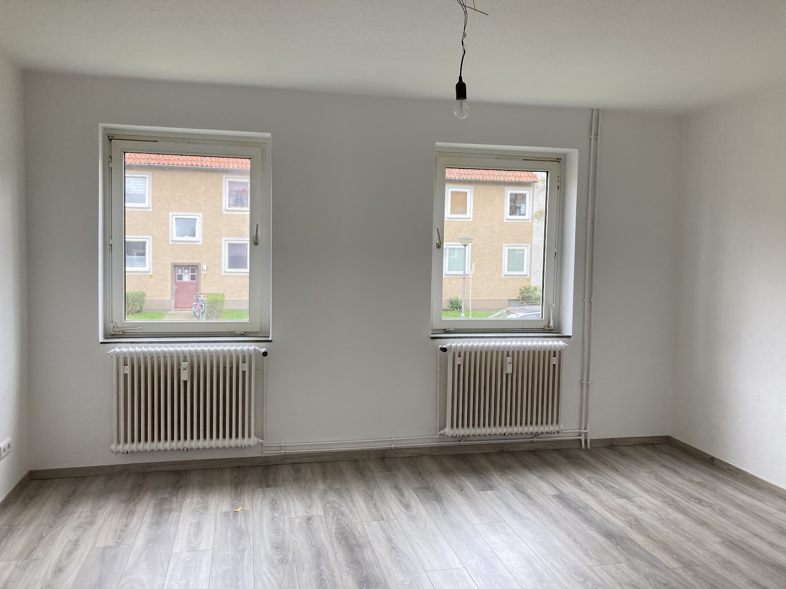Attraktive 3-Zimmerwohnung in begehrter Zentrumslage (Musterbilder) – Salzgitter – Vorschaubild 2