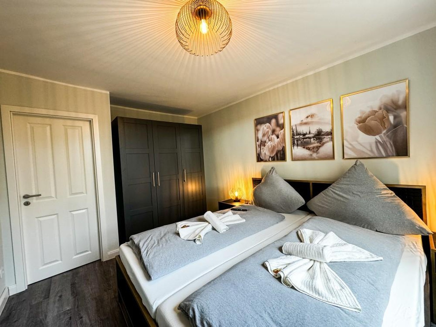 Voll möbliertes 2 1/2 Zimmer Apartment mit Balkon und High-Speed-Internet – Hannover – Vorschaubild 13