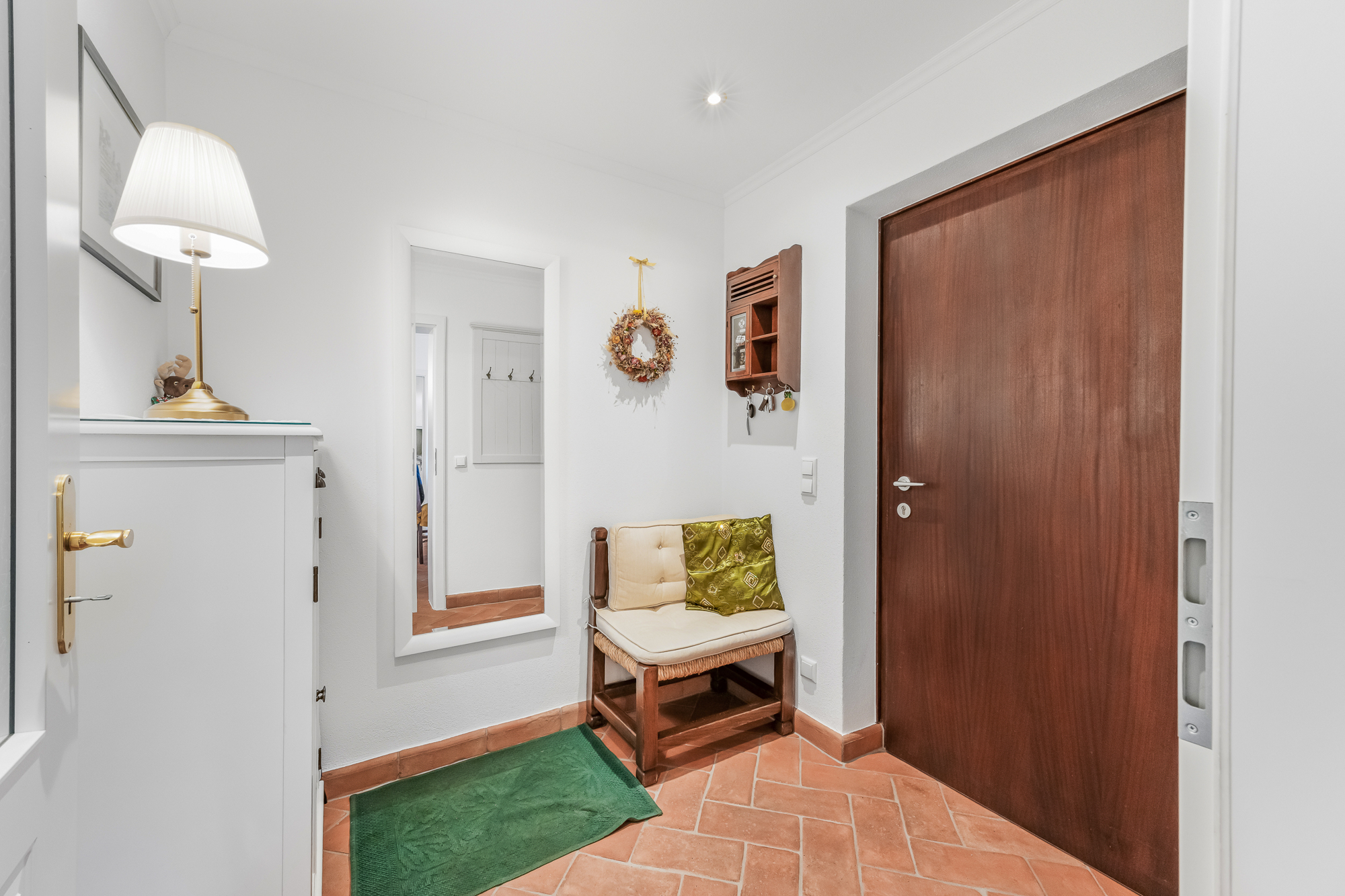 Großzügiges Reihenhaus mit schönem Garten in ruhiger Umgebung – München – Vorschaubild 8