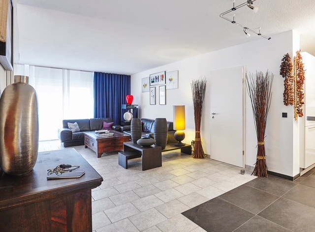 Großzügige 4-Zimmer-Wohnung mit Balkon im ehemaligen Vierkanthof in Mönchengladbach - Holt, 1. Etage – Mönchengladbach – Vorschaubild 4