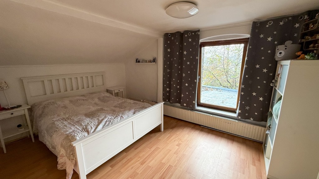 Wohnhaus mit viel Wohnfläche, Doppelgarage mit Abstellraum und Terrasse in Munkwolstrup – Oeversee – Vorschaubild 7