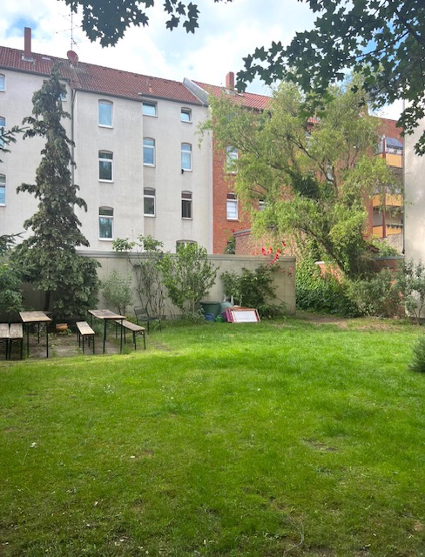 Charmante 2,5-Zimmer-Wohnung in Döhren – inkl.Garage und Gartennutzung
