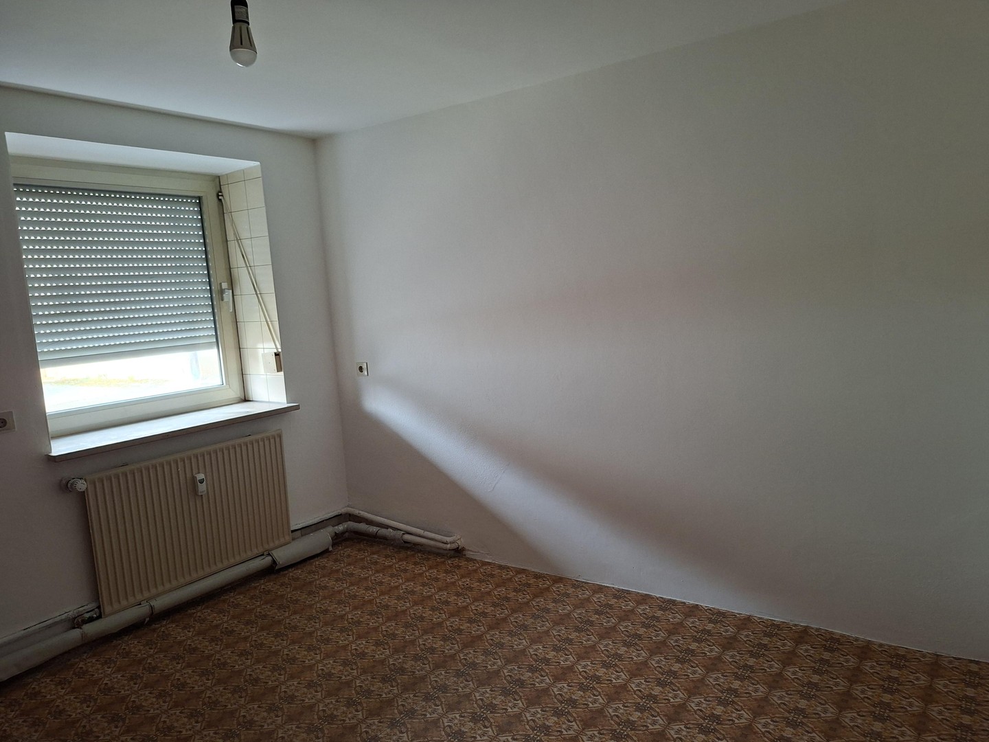 Wohn-/Geschäftshaus mit 2 Wohneinheiten, ehem. Bäckereifachgeschäft und Gewerbe-/Nutzflächen – Münchsmünster – Vorschaubild 9