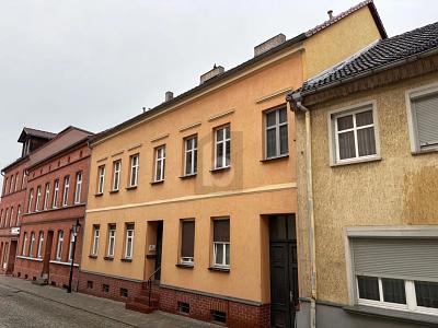 INNENSTADTLAGE MIT 6 EINHEITEN & GARTEN – Bad Freienwalde – Bild 1 von 6