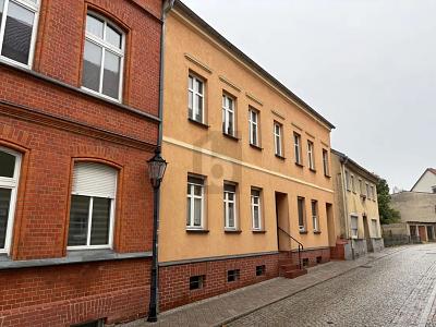 INNENSTADTLAGE MIT 6 EINHEITEN & GARTEN – Bad Freienwalde – Vorschaubild 2