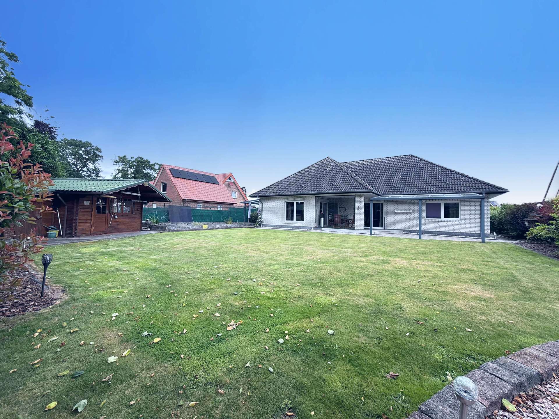 Käufer Provisionsfrei! Top Wohnqualität in ruhiger Lage – Winkelwalmdachbungalow mit Charme – Kluse – Vorschaubild 4