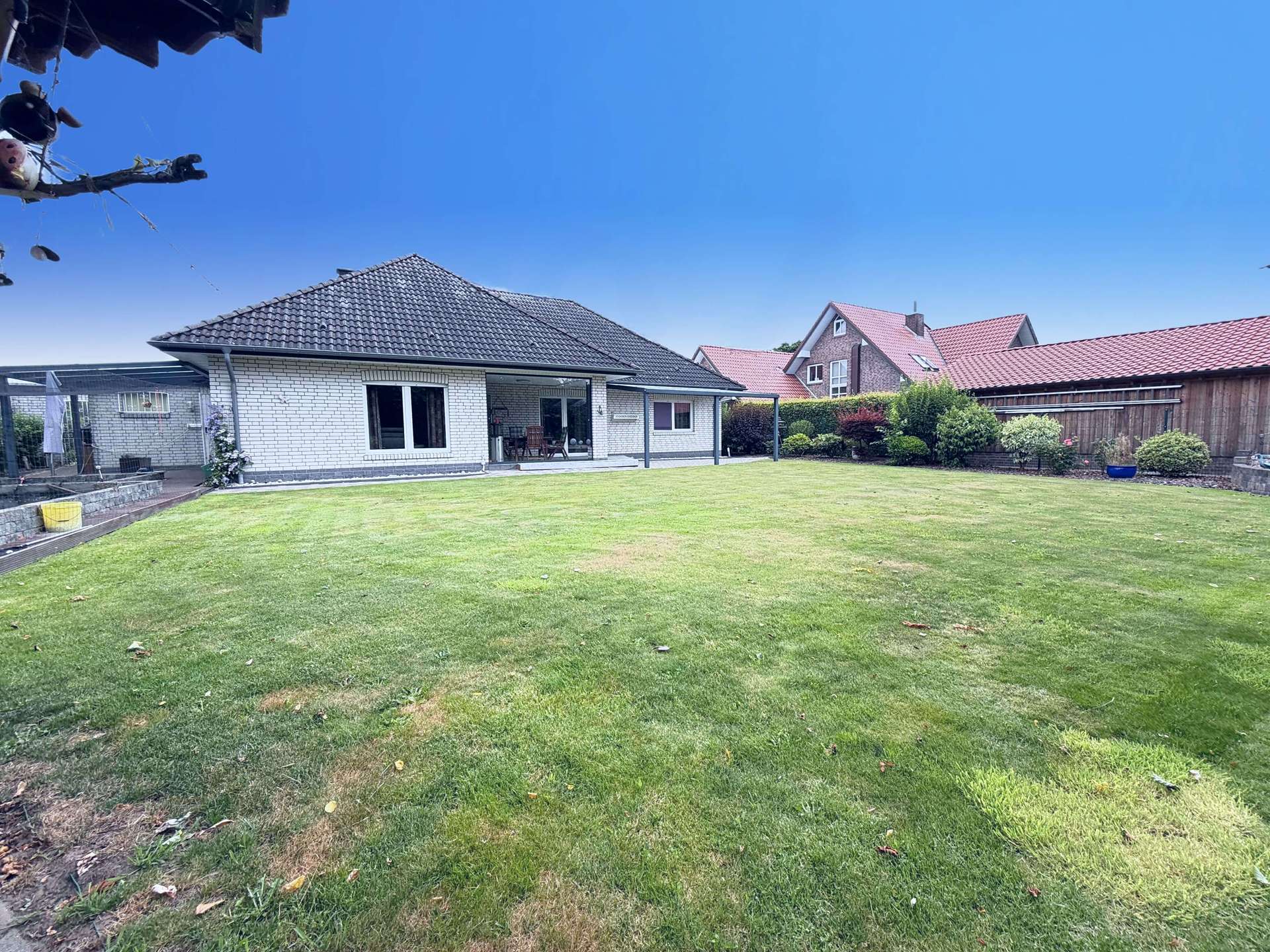 Käufer Provisionsfrei! Top Wohnqualität in ruhiger Lage – Winkelwalmdachbungalow mit Charme – Kluse – Vorschaubild 5
