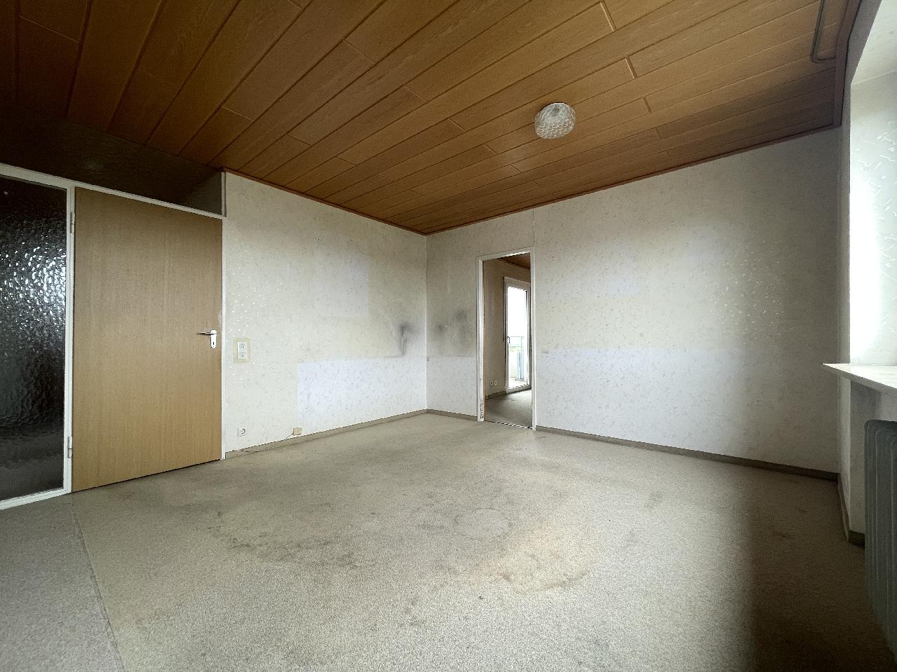 Renovieren, gestalten, einziehen - 3-Zimmerwohnung mit Aufzug und Panoramablick – Bietigheim-Bissingen – Vorschaubild 7