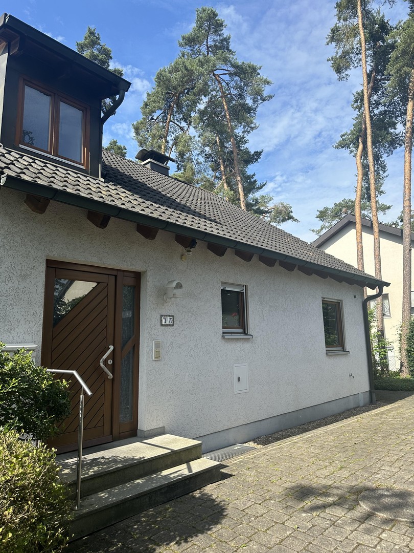 zentrumnah und mitten im Grünen: Doppelhaushälfte in Erlangen – Erlangen – Vorschaubild 4