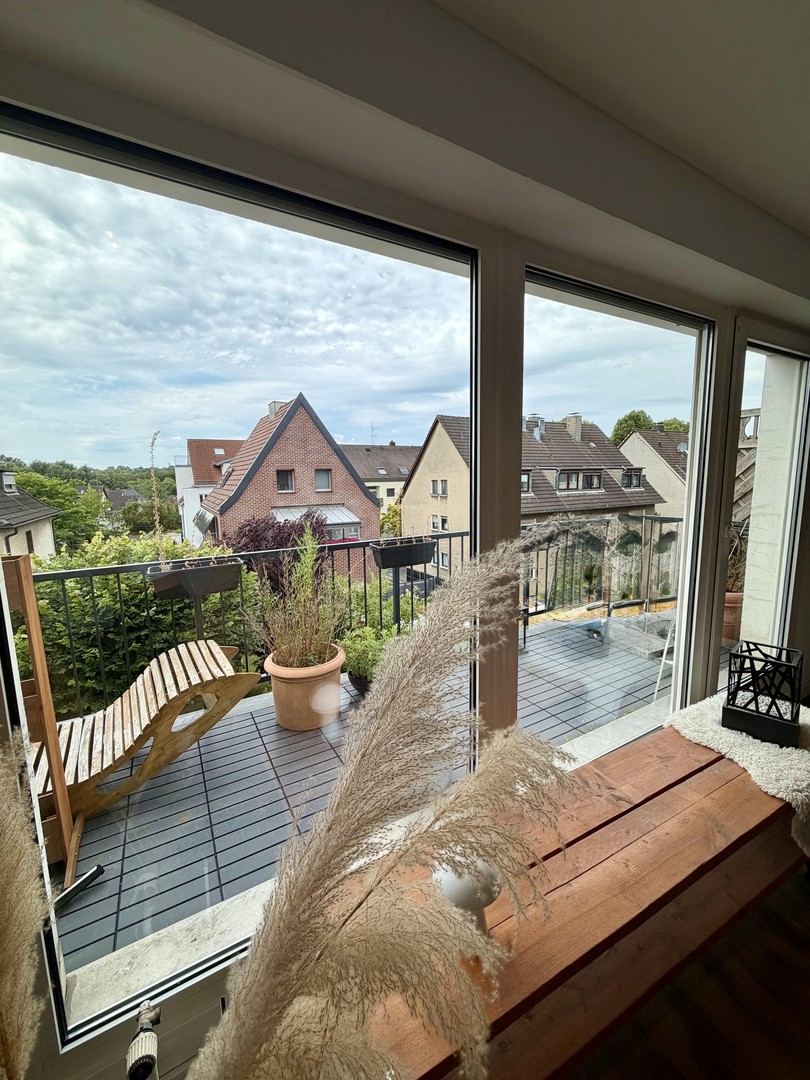 Bezugsfreie 3,5-Zimmer-Wohnung mit Südbalkon, Garage+neuem Bad in Barop – Dortmund – Vorschaubild 9