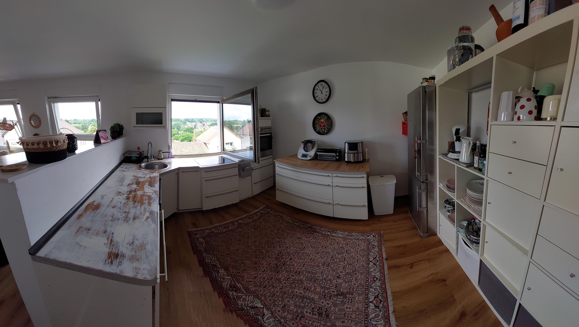 Wohnen wie im Haus: 4,5-Zimmer-Maisonette mit Garten, Sauna, Garage und Aussicht bis zum Funkturm – Karlsruhe – Vorschaubild 5