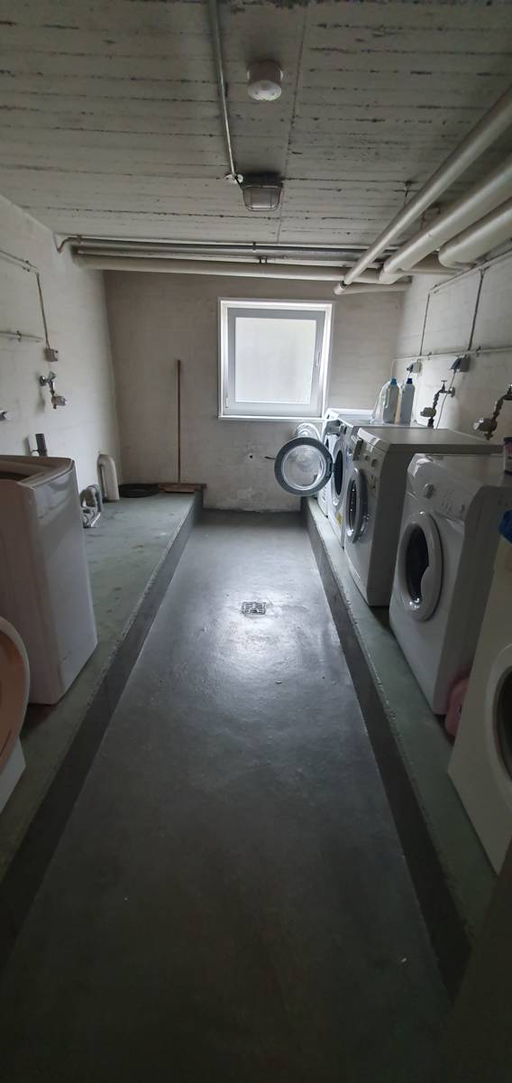 Kleines, renoviertes Apartment in gepflegter WEG unweit vom Gräfrather Marktplatz – Solingen – Vorschaubild 12