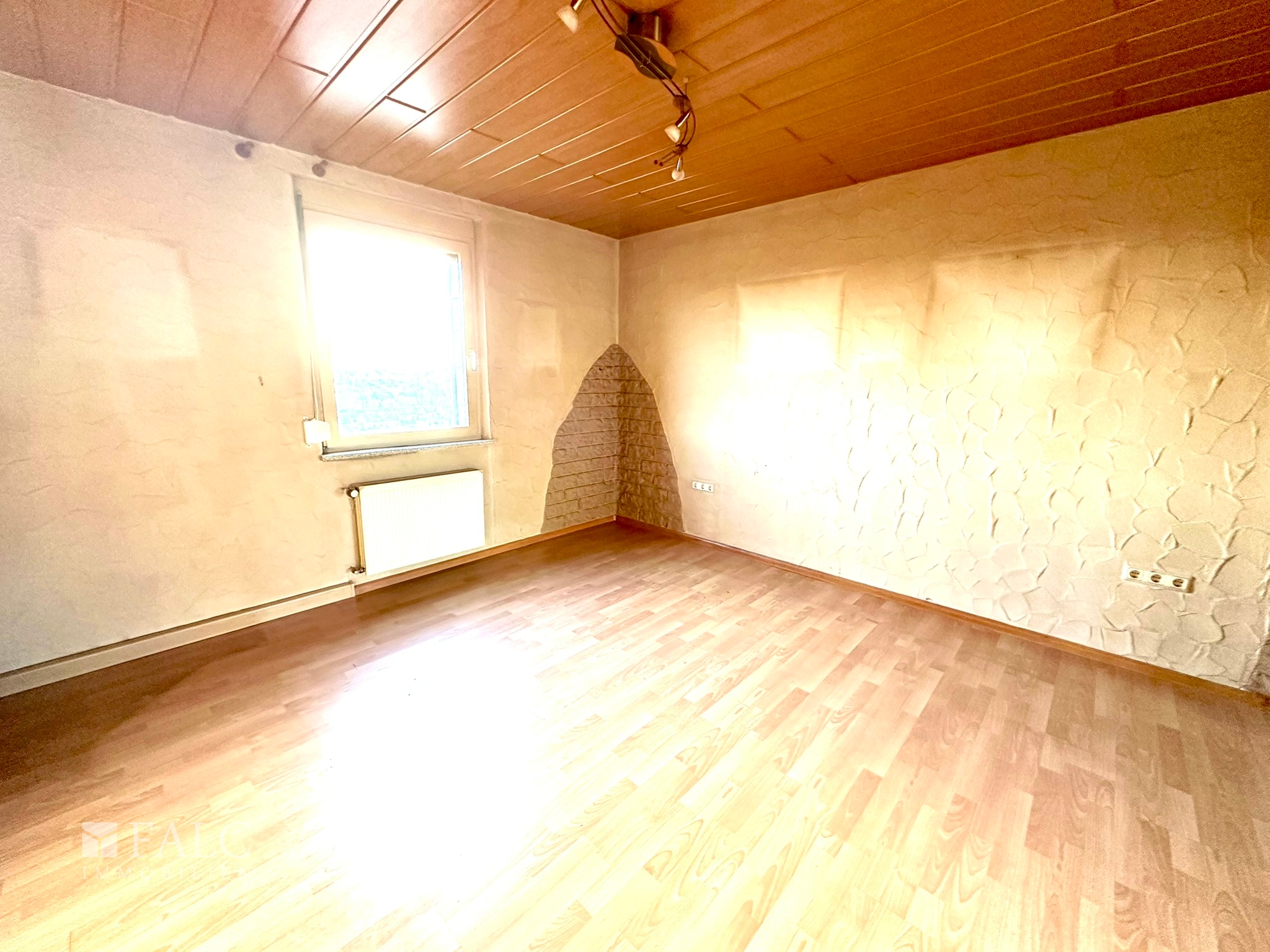 Sonniges Familienhaus mit Garten, Garage & ELW! – Quierschied – Vorschaubild 6