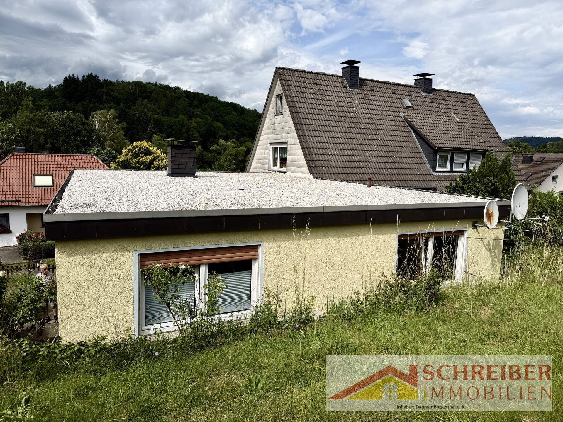 Doppelhaushäfte mit Garage in Bad Laasphe zu verkaufen – Bad Laasphe – Vorschaubild 3