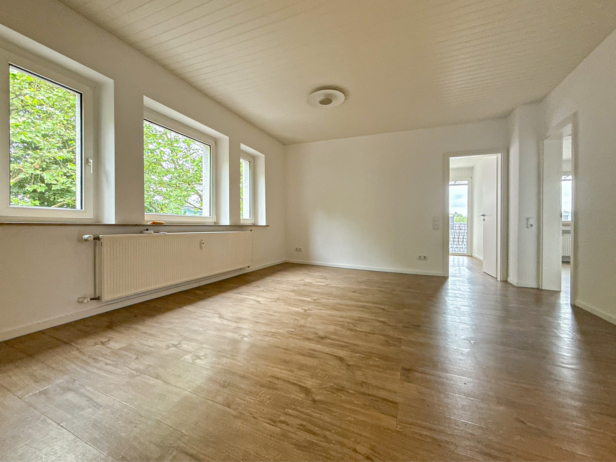 Charmantes Drei-Parteien-Stadthaus – Solingen – Vorschaubild 9
