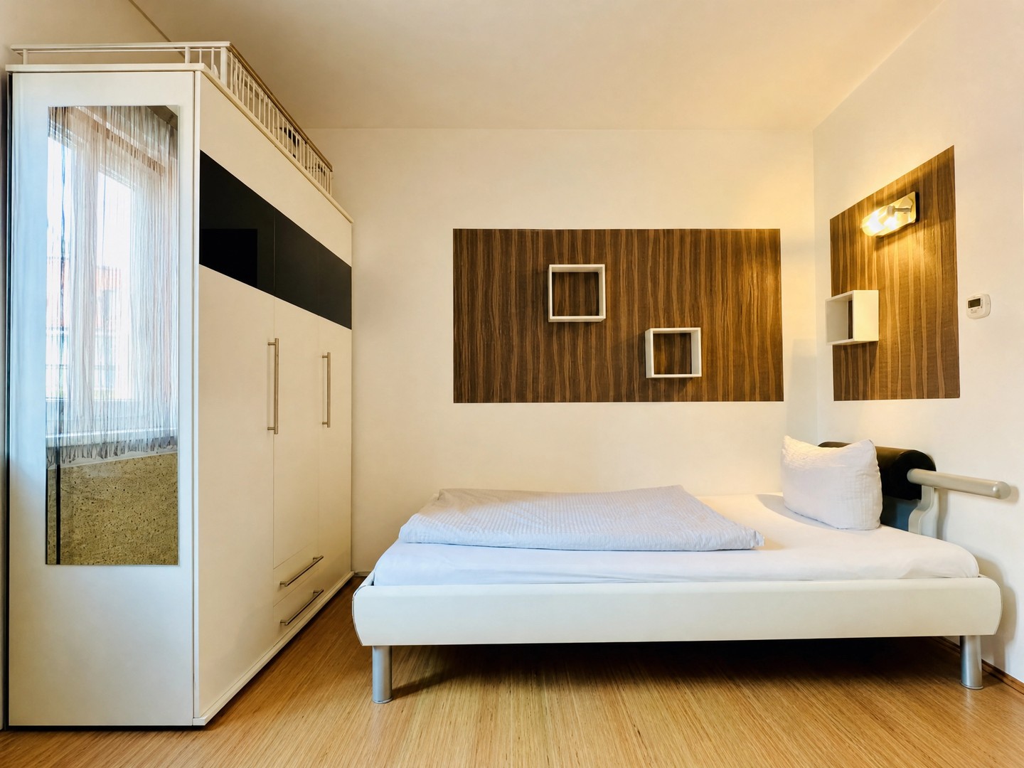 ? Stilvolles, vollmöbliertes 1-Zimmer-Apartment mit Kaminofen – Nürnberger Altstadt – Nürnberg – Vorschaubild 5
