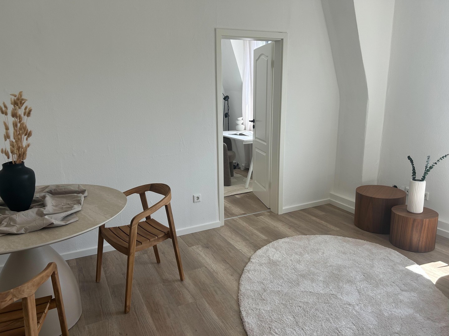 Perfekt geschnitten, zentral gelegen, Gartennutzung- 2 Zimmer Wohnung – Osnabrück – Vorschaubild 2