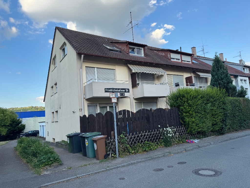 "Attraktive Kapitalanlage - Kompakte 3-Zimmer-WG-ETW in Stuttgart-Hedelfingen"