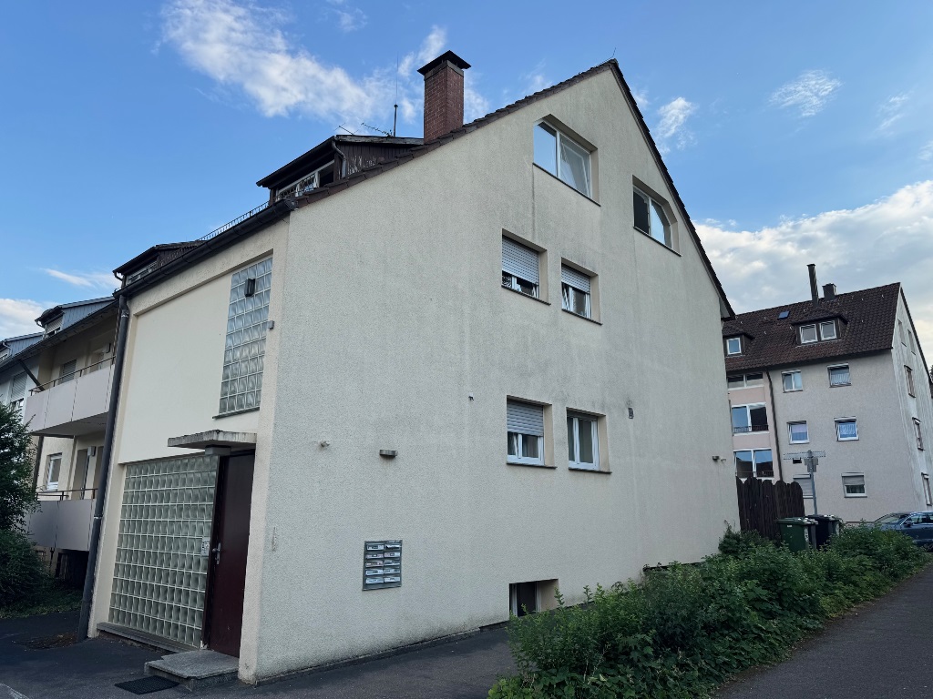 "Attraktive Kapitalanlage - Kompakte 3-Zimmer-WG-ETW in Stuttgart-Hedelfingen" – Stuttgart / Hedelfingen – Vorschaubild 2