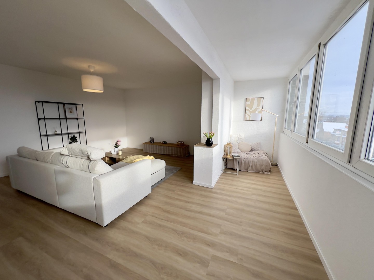 Provisionsfrei Renoviertes 3-Zimmer-Wohung in Stadtteil Elsen